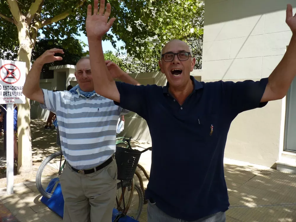 festejos argentina campeon mundial 70 (FILEminimizer)