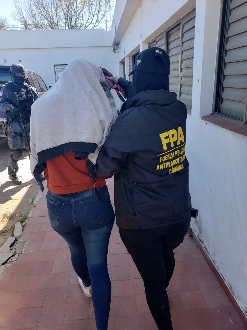 2d6a3d47-c6f8-407a-8561-8d82c763f7ec