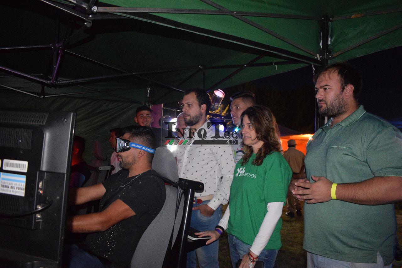 4afaa593-9489-40be-9a18-1d13d9bf54dd