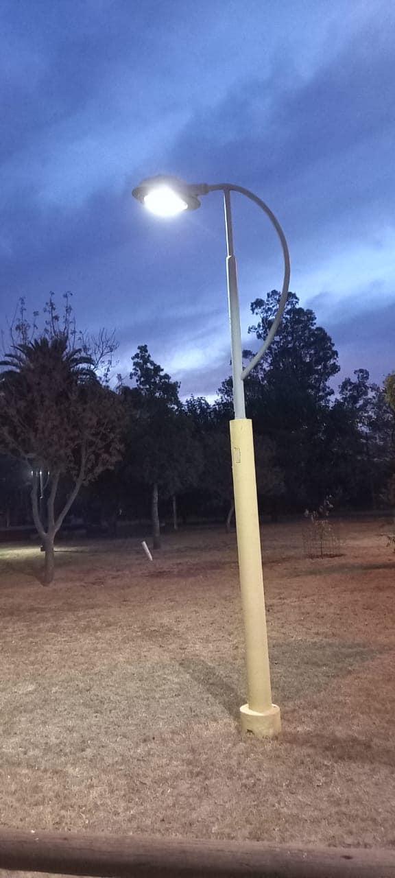 Luces vandalizadas 3