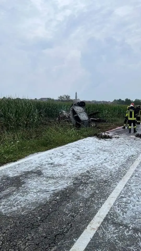 5ae7d956-1d4f-4c28-ab0e-8dc83e94bdac