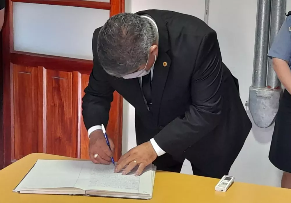 ba61d54b-59fb-437e-b8cb-ce1ba2627009