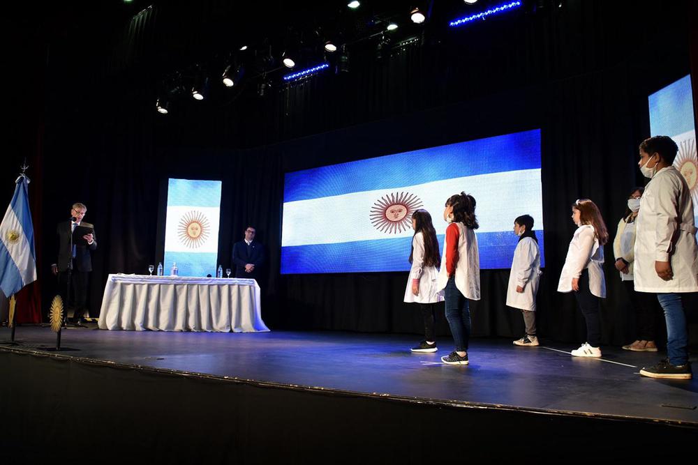 356431_promesa-a-la-bandera--8-