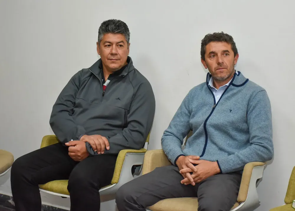 162682_resize-of-max_8830