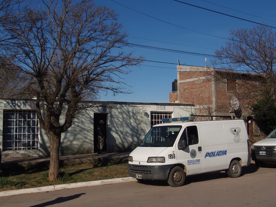 40143748_1970836752956222_5260033313401208832_n