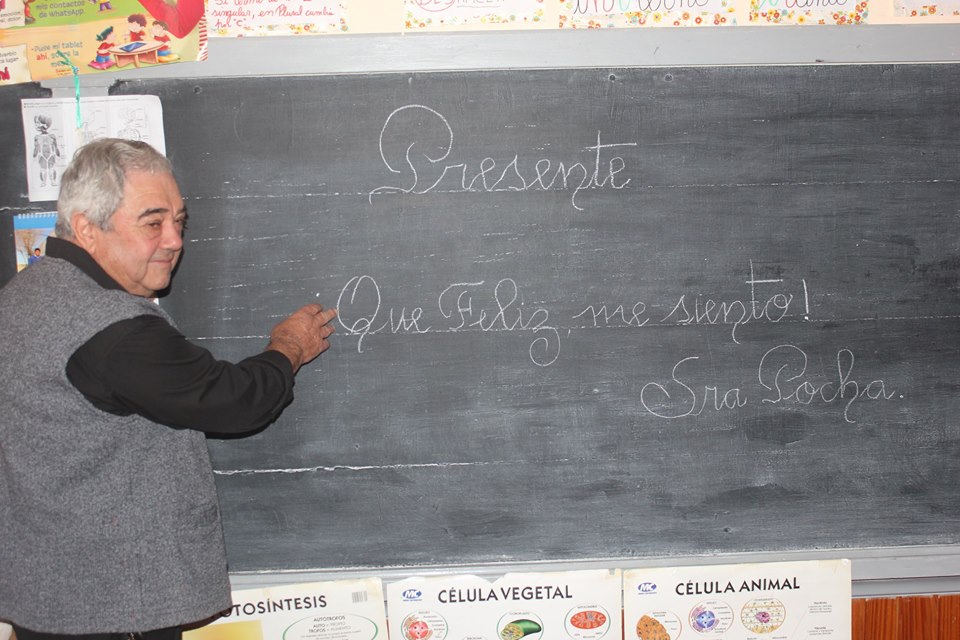 35383738_2138503602826890_849273256719417344_n