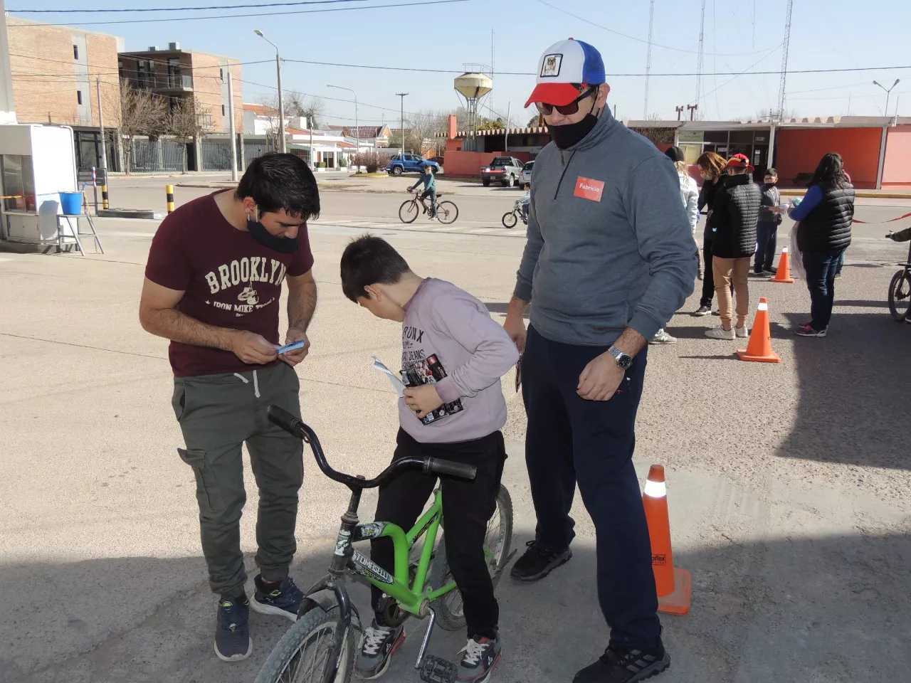 dec40cc8-c15e-4a9a-83a2-dda1c93c3535