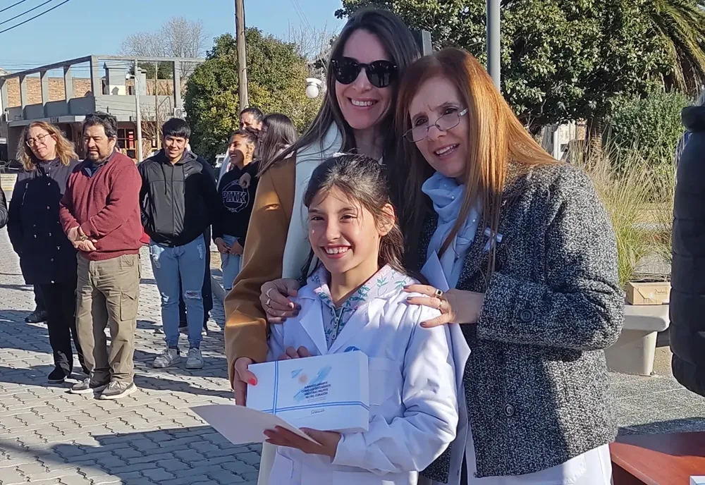 bandera 2023 25 (FILEminimizer)