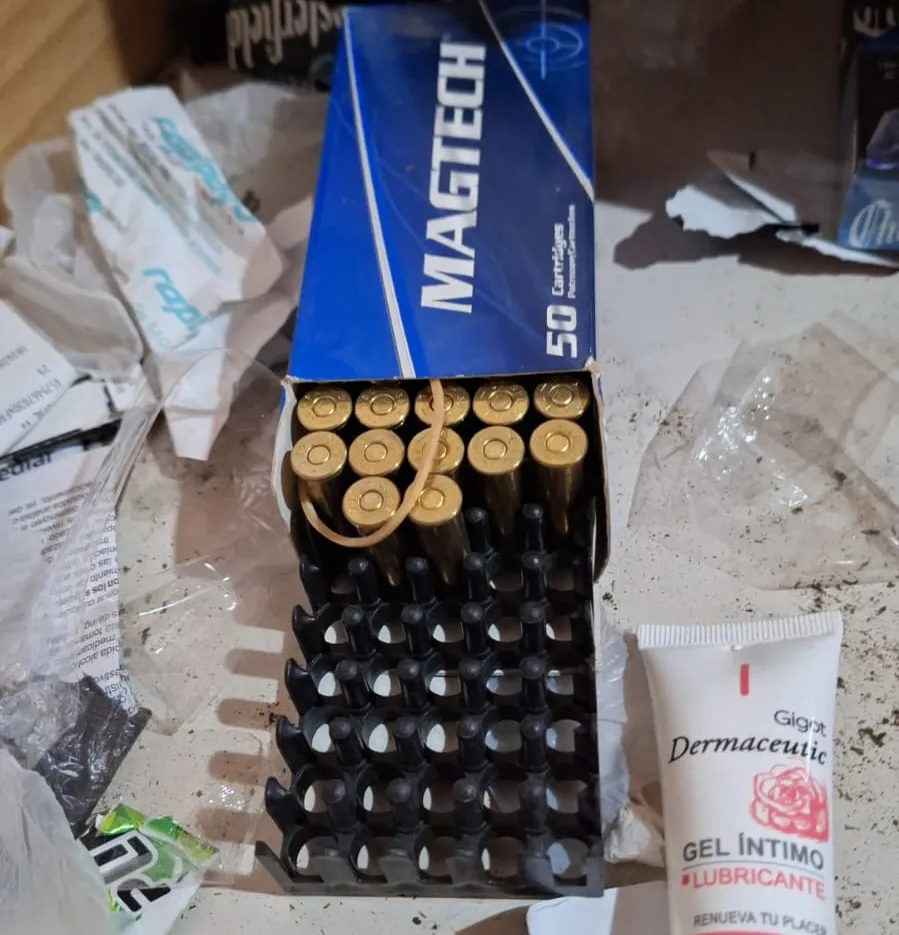 f7038278-3deb-4ac8-a07c-f829b684d57b