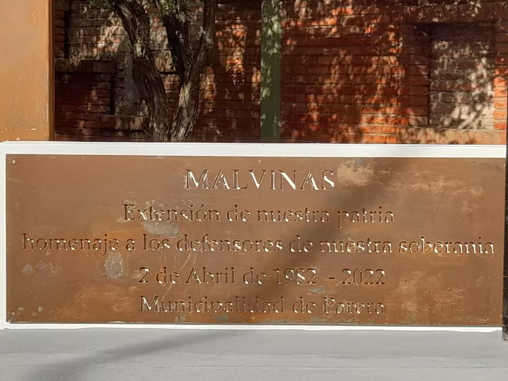 Monumento Malvinas Parera 5