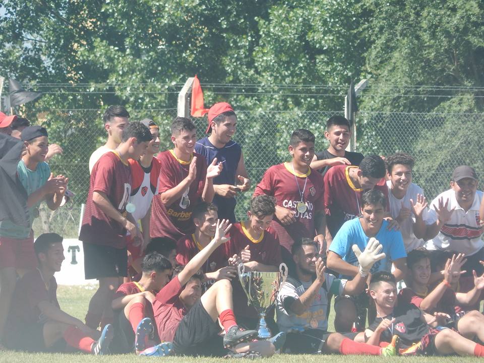 31960027_1962305780480370_409978568550907904_n