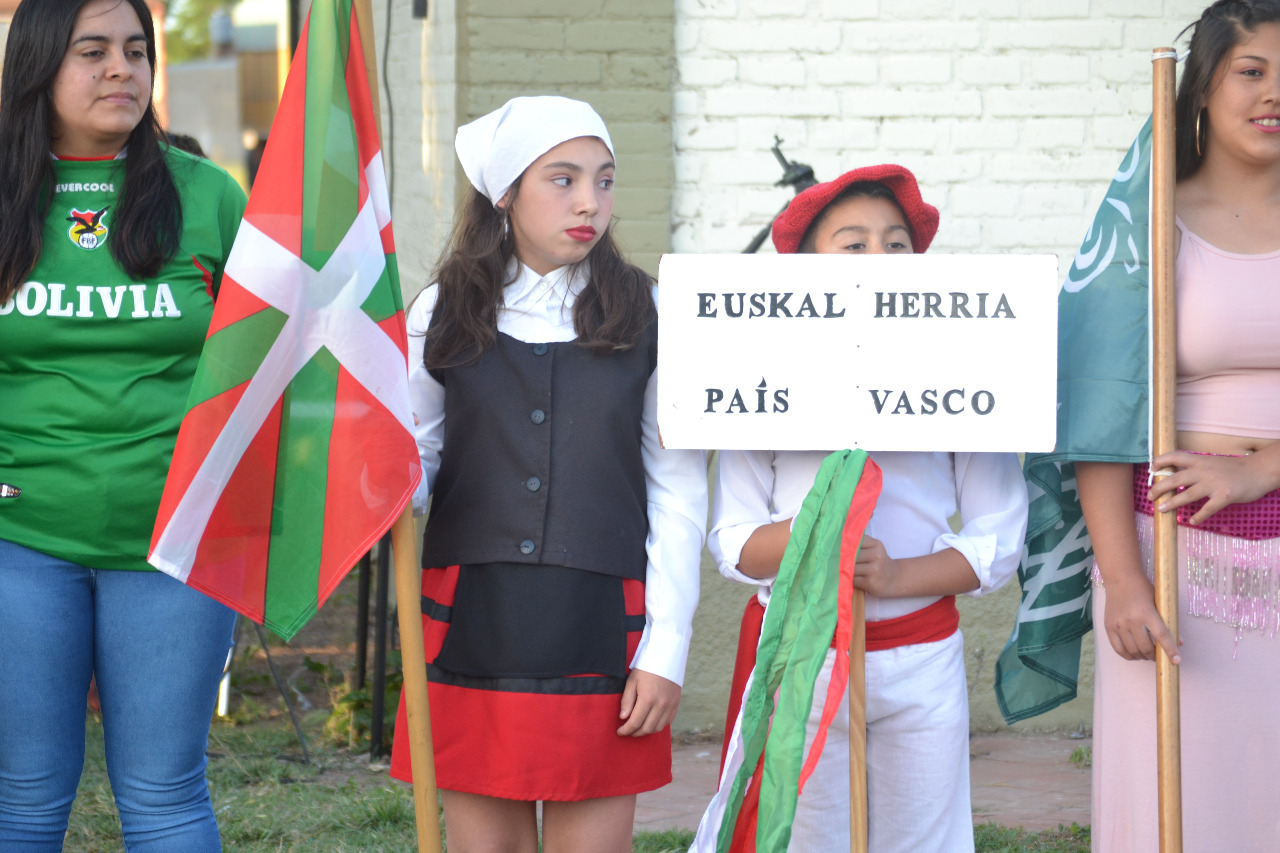 7515fced-8c33-49e5-9587-f03033156d0c