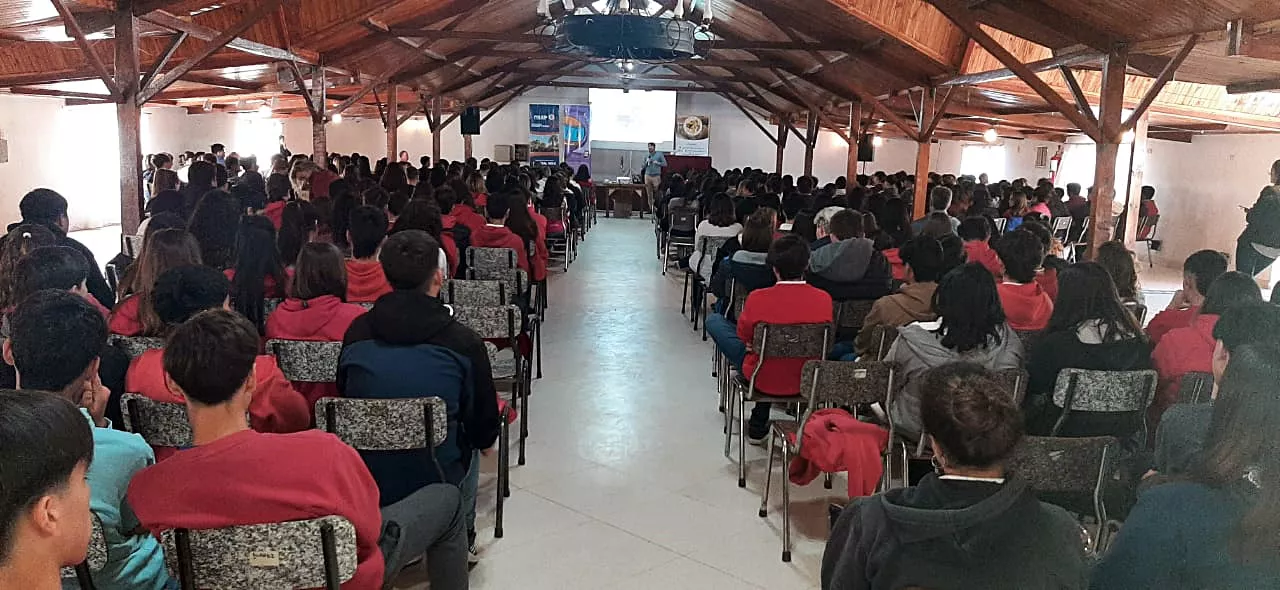 1e6fe4a5-8f50-45a7-8eb4-14e485986069