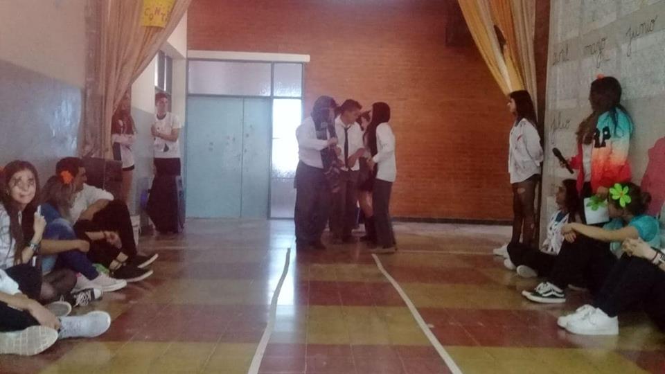 42273189_2099452643399730_3281314147530178560_n