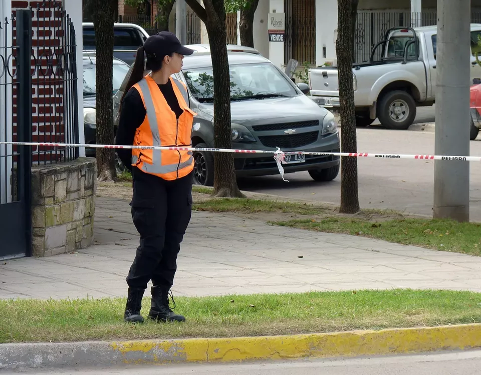 MALVINAS 2023 16 (FILEminimizer)