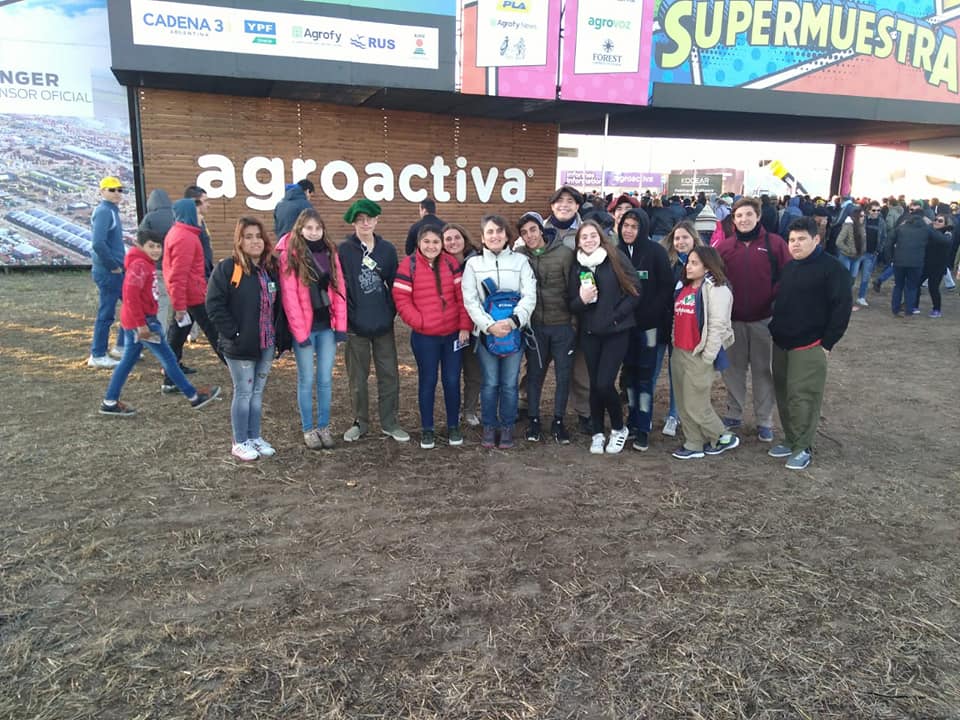 34756920_591675374549858_808909020927623168_n