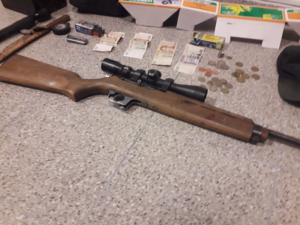 407957ad-1c3a-4a06-8624-948b0b947e50