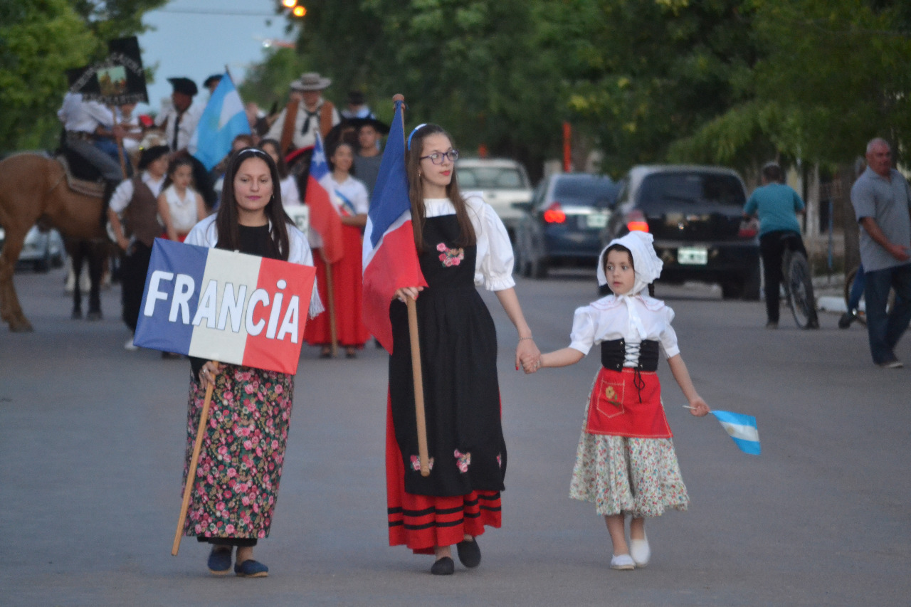 e5772988-ab21-4d16-b342-941b0d4d87af