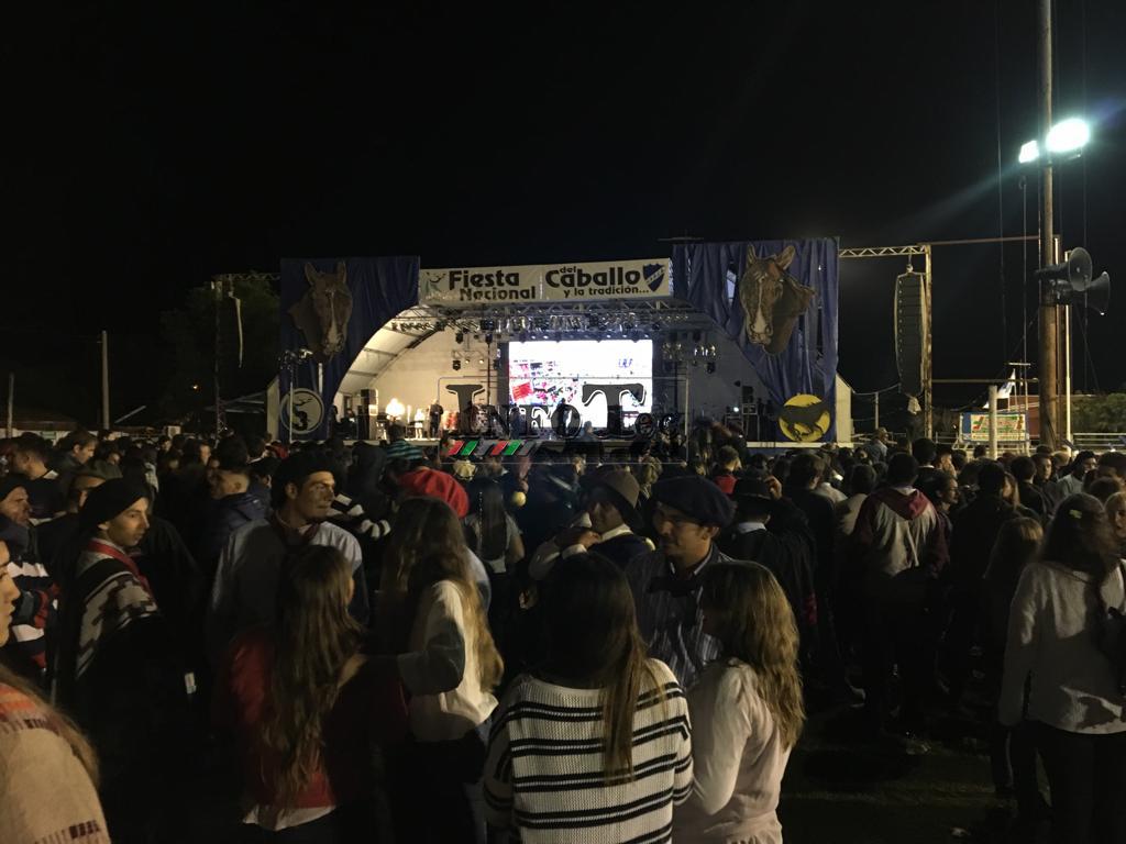 aaec239c-1453-42d2-9253-a2e9619491ba