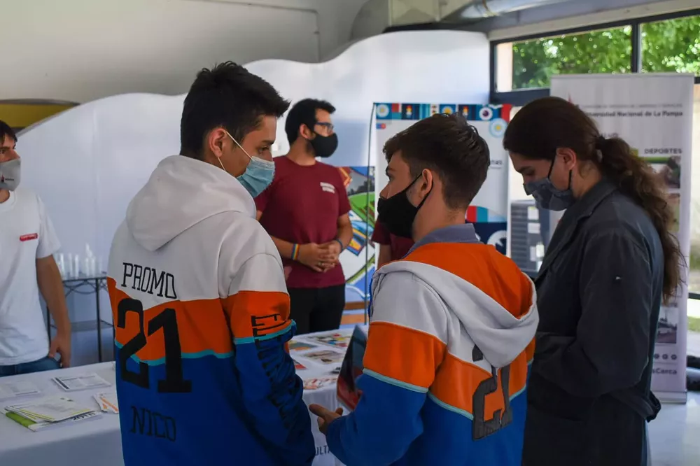 260254796_4949717168394107_3082613706032717942_n