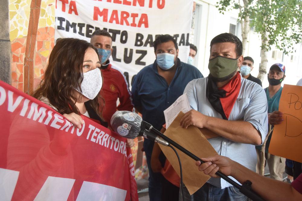 manifestacion-vecinos-el-salitralminicipalidad-2