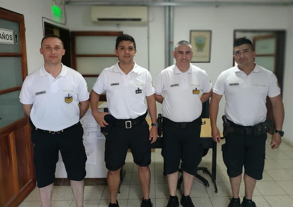 POLICIA UNIFORME VERANO 2020 2