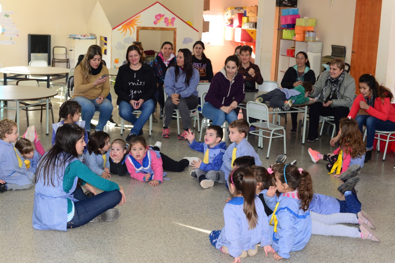 813c81ca-ba32-4b4a-bfc9-25d818aec9a1