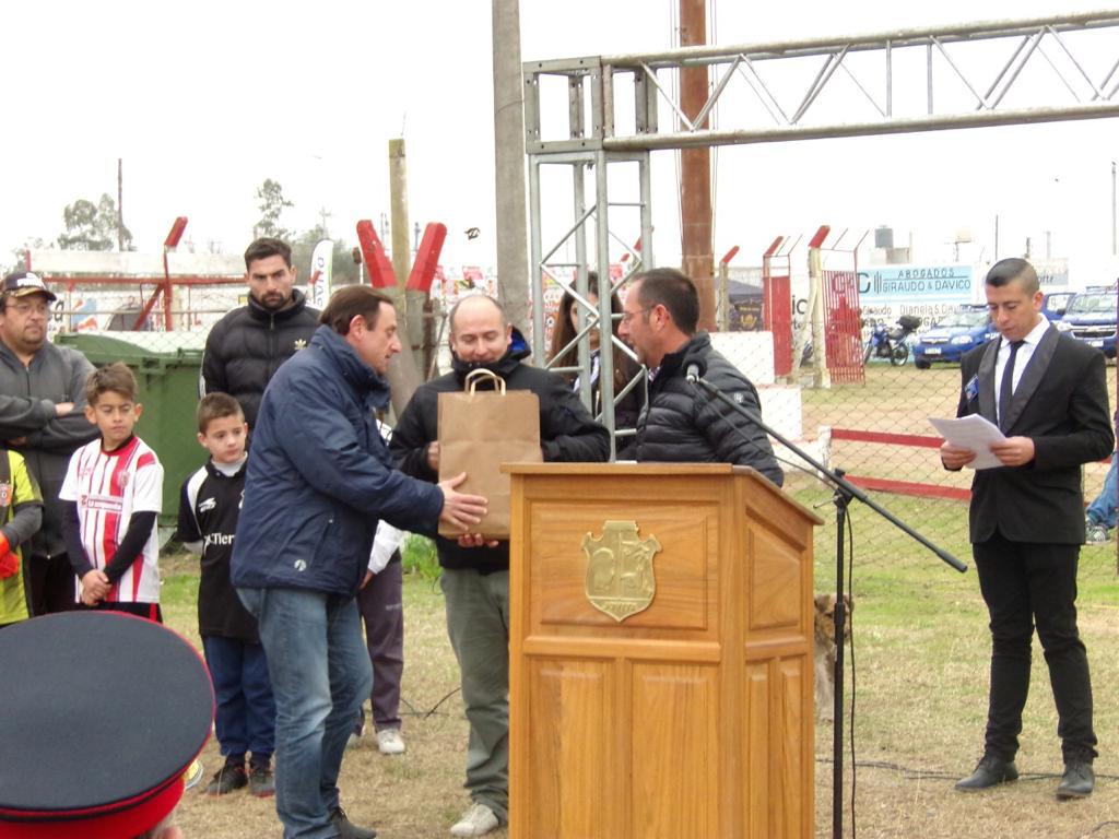 54b0730b-5f4c-453e-ab10-103e63764b21