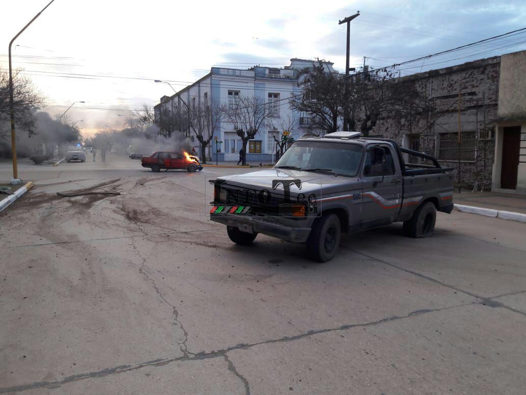 e5251c3e-5dec-4073-8e68-e31e6a381ebe (1)