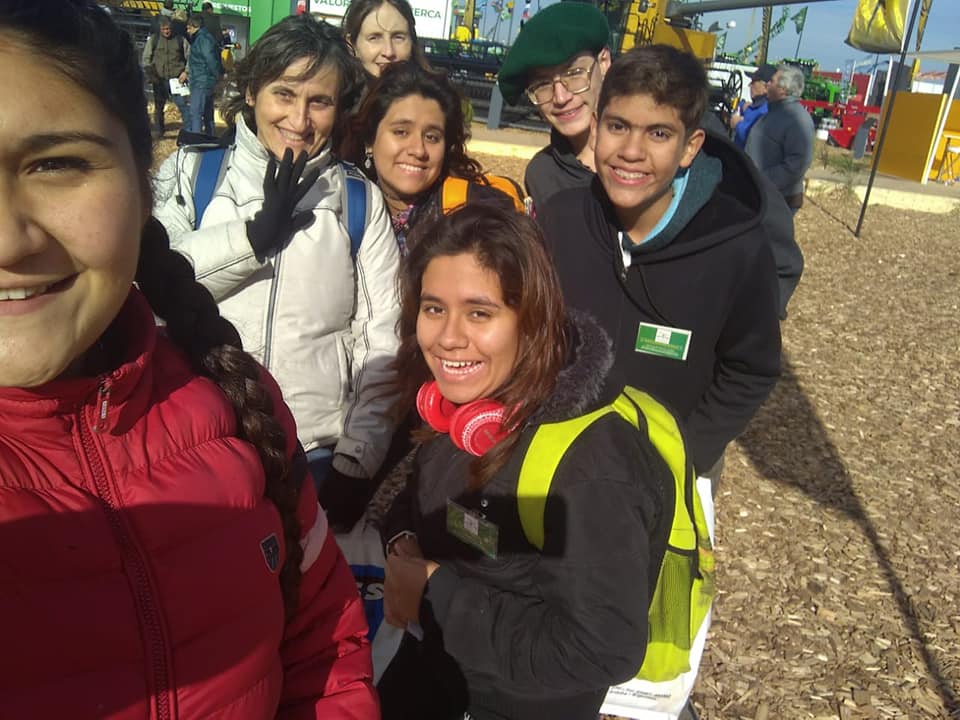 34923387_591675564549839_5223605664244301824_n