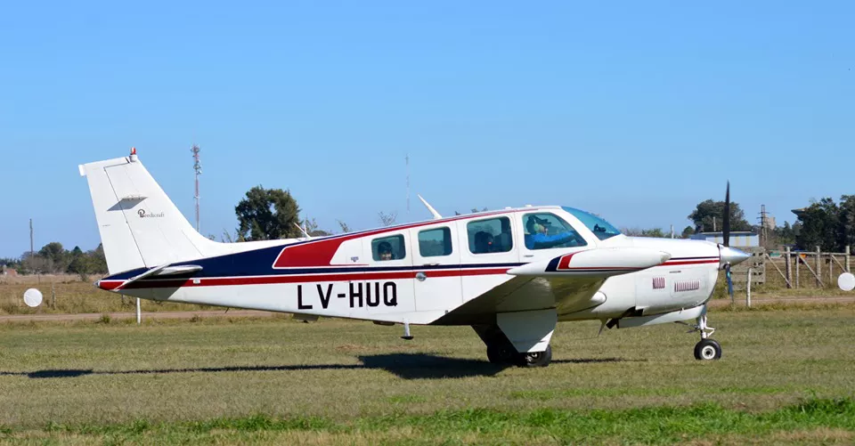 bonanza LV-HUQ