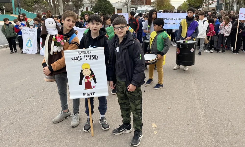 PROCESIÓN NIÑOS 9 (FILEminimizer)