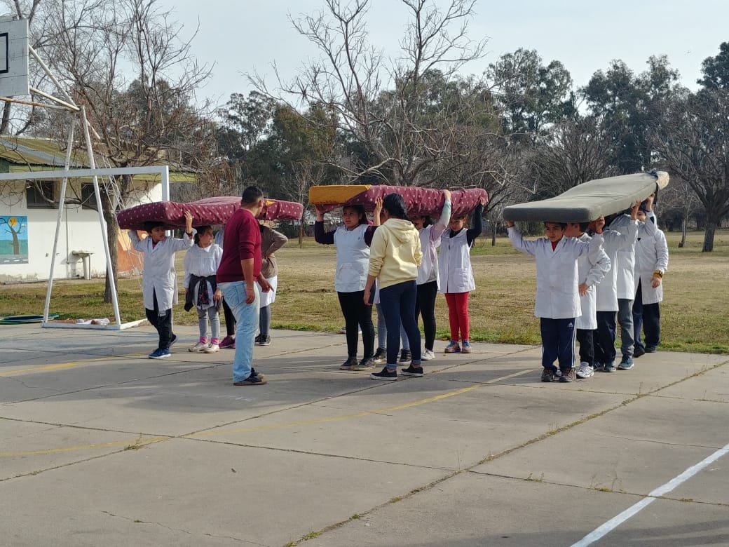 c2a8edd1-fea4-4329-aab8-6247300392e2