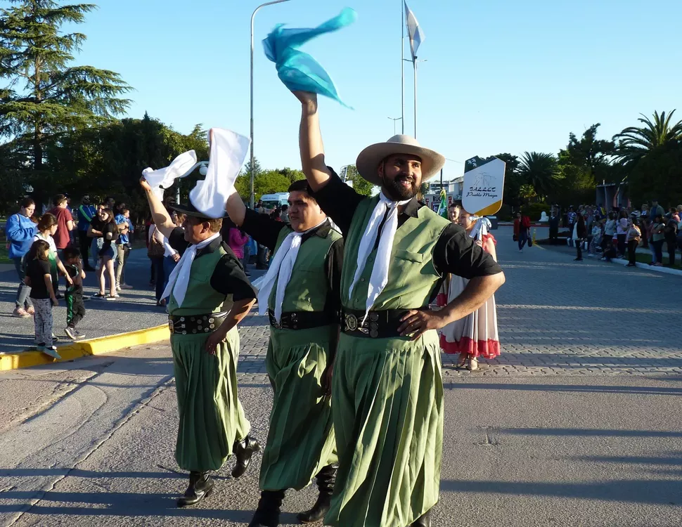 desfile 44 (FILEminimizer)