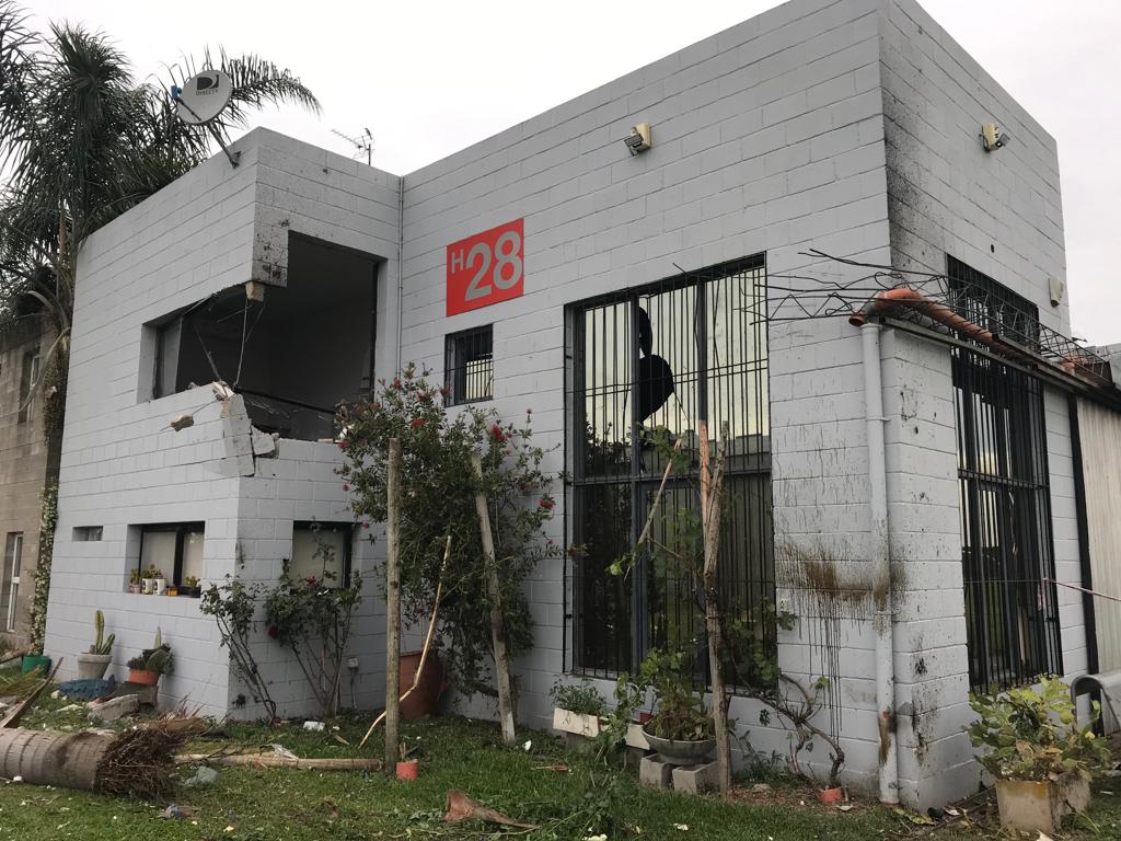 0169723b-9975-4f76-b56b-859eb217674e