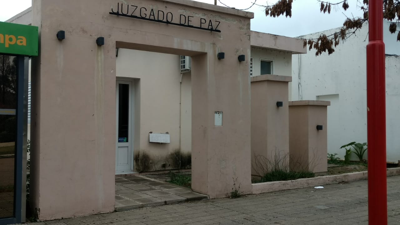 c6b04c8f-fc0e-4499-89ff-d0ff1d2e4cba