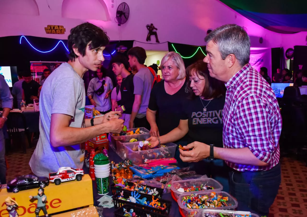 168081_whatsapp-image-2022-11-12-at-19.15.43