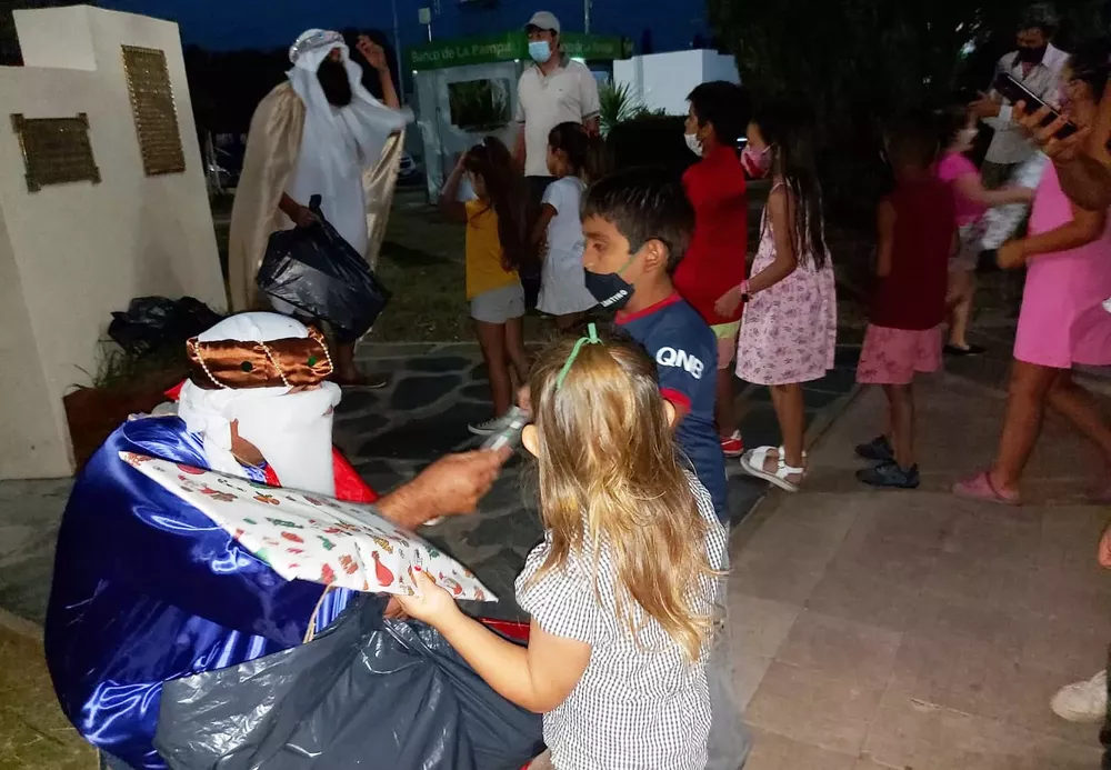 0882f2b9-172f-416e-a1f0-6b355962c69e