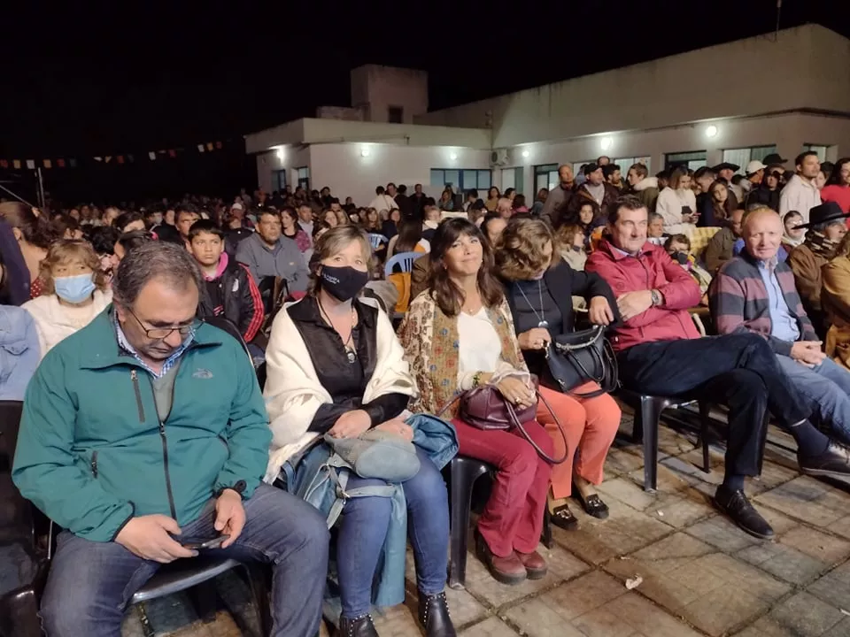 244753827_686734986035590_5087875881621570073_n