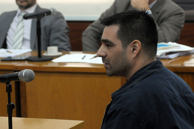 GOMEZ RESIO QUETREQUEN