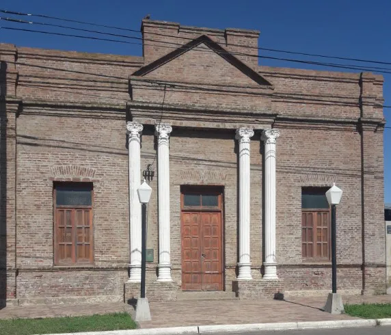 Salón Aguas Buenas