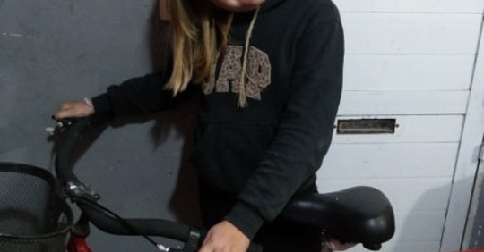 niña bici