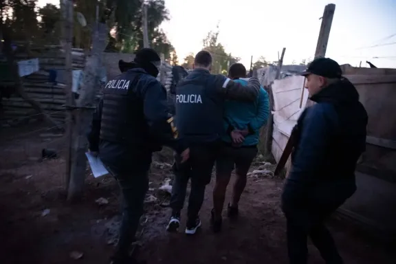 detención