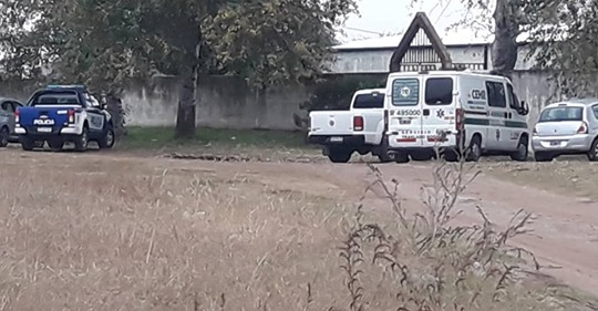 CEMENTERIO HOMBRE FALLECIDO
