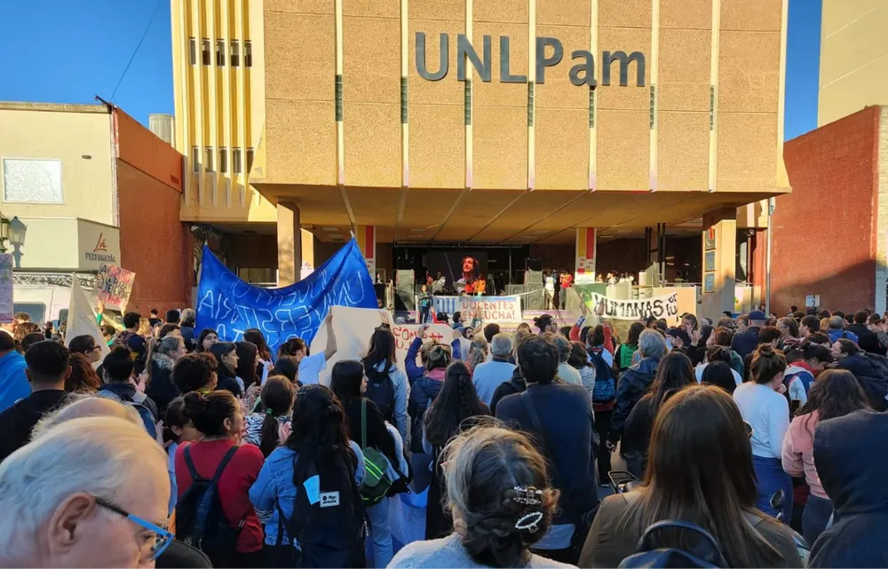 marcha-universitaria3-1536x1152