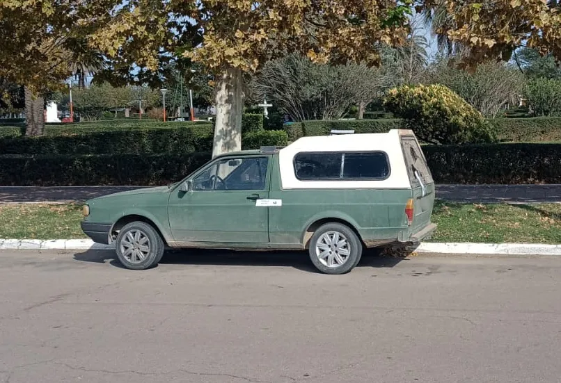 0eb6ed00-05e8-4221-9176-722b080eaea9