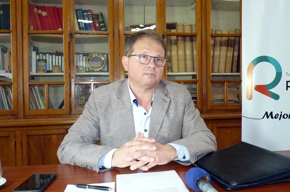 facundo sola 2023 (FILEminimizer)