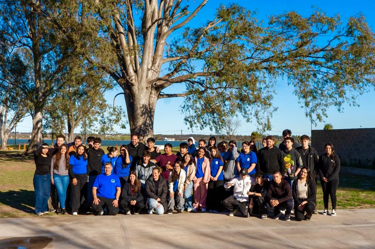 dinapoli jovenes 2