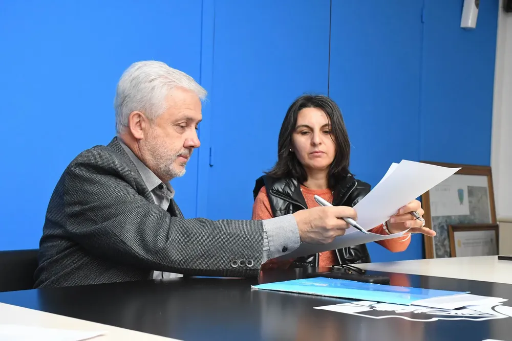 344059_resize-of-gus_7619