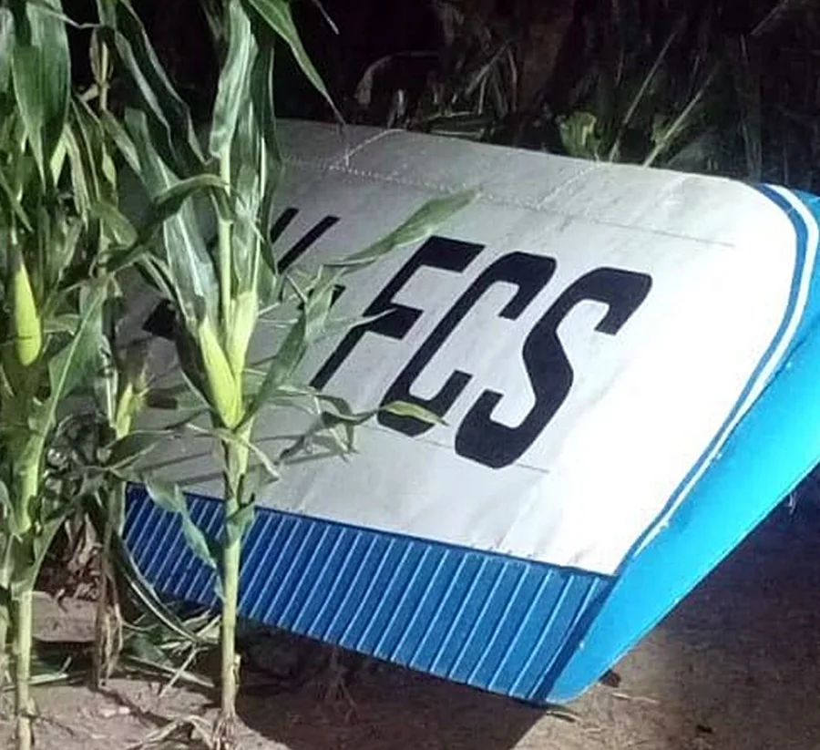 avion costa sacate 1